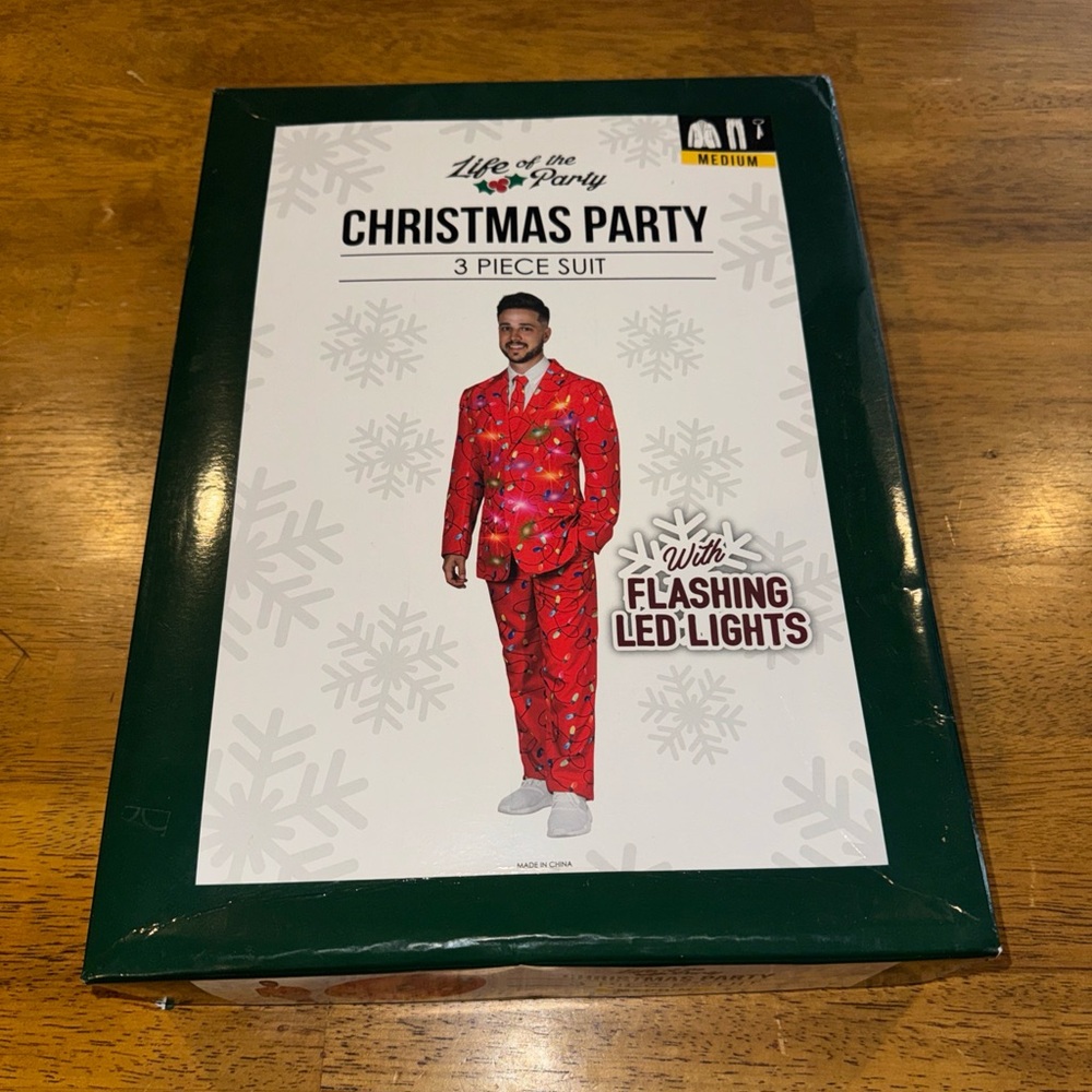 CHRISTMAS 3 Piece Red SUIT Medium Jacket Pants Tie Flashing LED Lights NWT